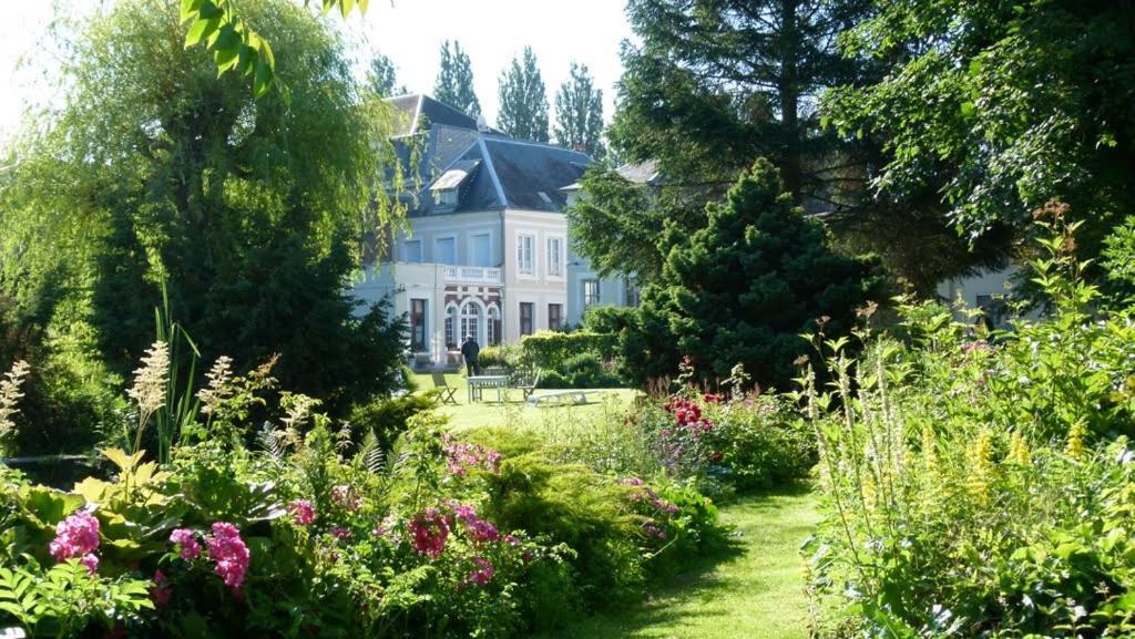 Bed and Breakfast Au Jardin des Deux Ponts Abbeville Exterior foto